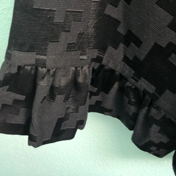 Pretty black jacket - Picture 2 of 6